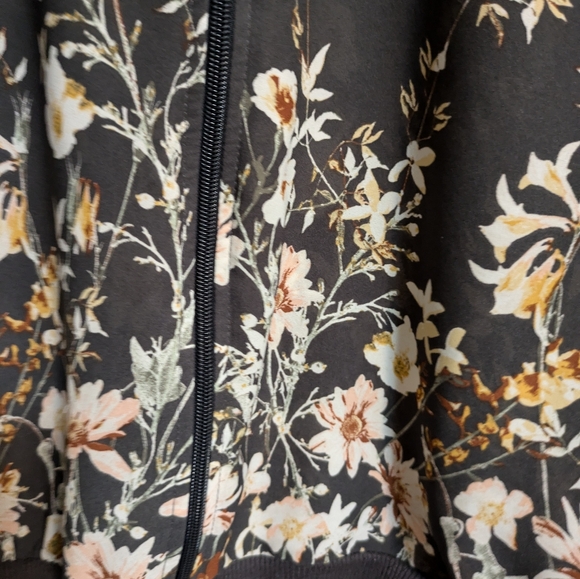 Floral light jacket - Picture 6 of 6